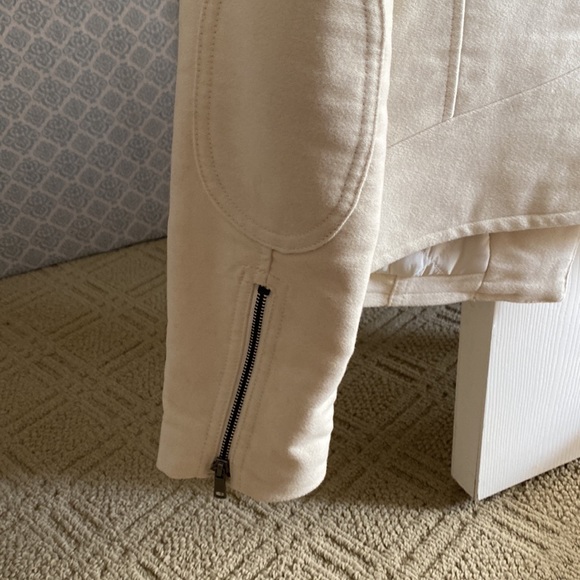 Joie jacket size xs - Picture 3 of 5